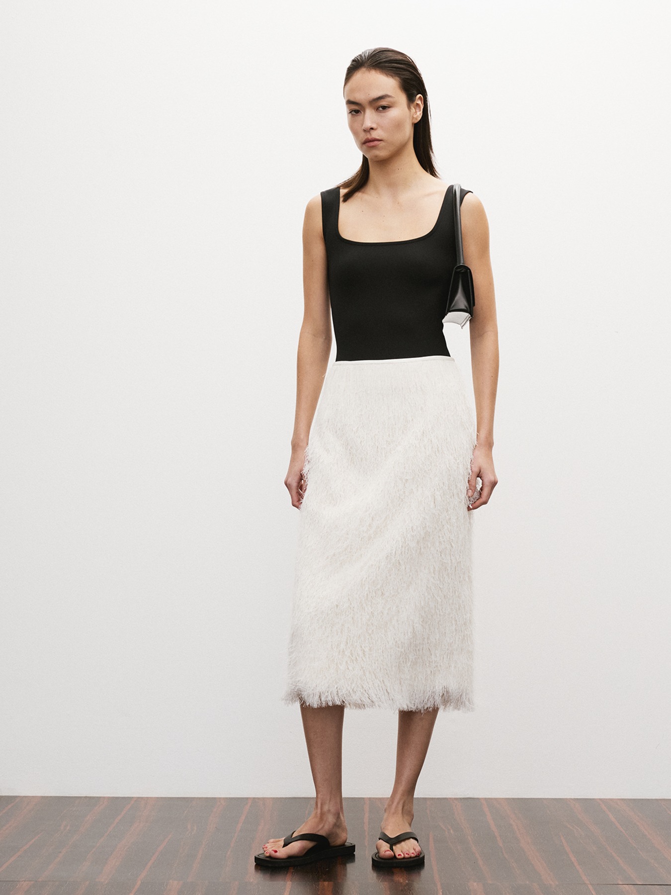 [RECTO] / ☆ 25SS FRINGE EFFECT H-LINE SKIRT / IVORY RECTO - Official Website