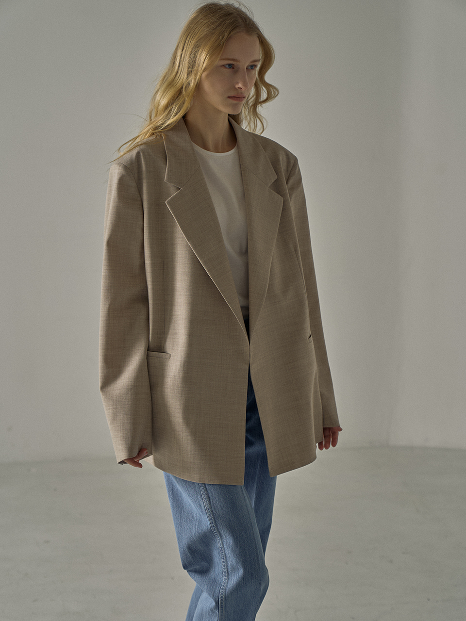 Outerwear - FACADE PATTERN