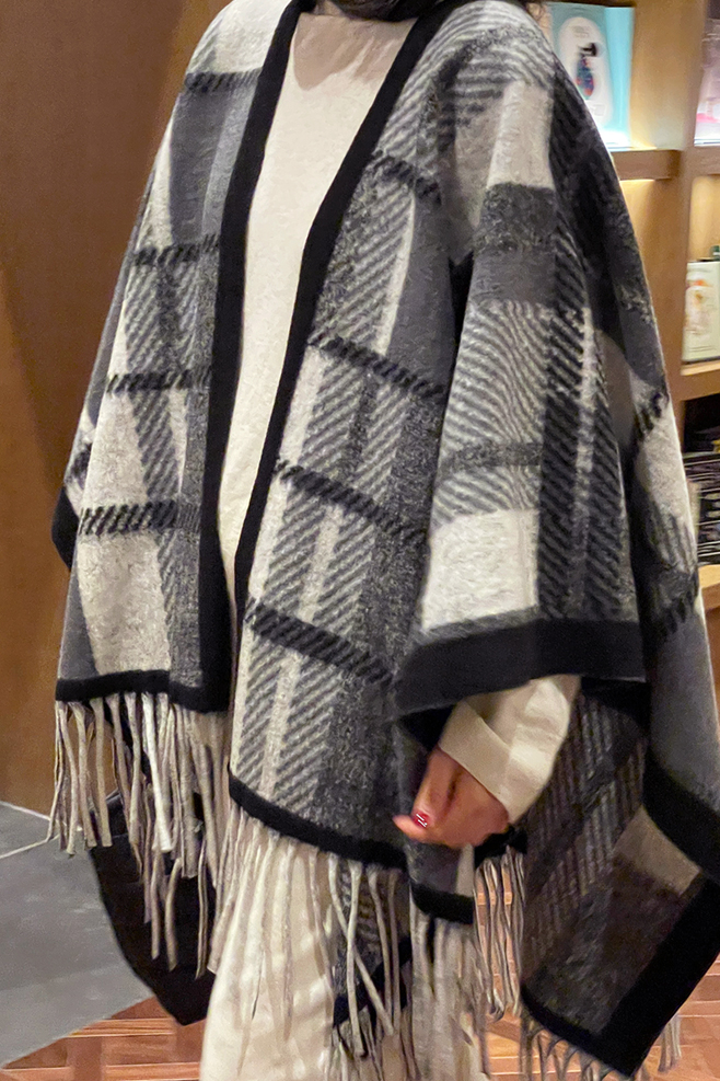 roner shawl