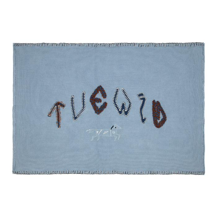 Tuewid “Her shooting blanket” baby blue
