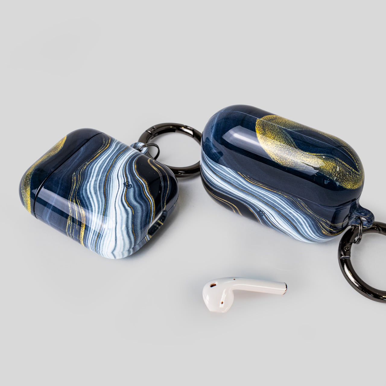 [Airpods cases] Accidental No.13