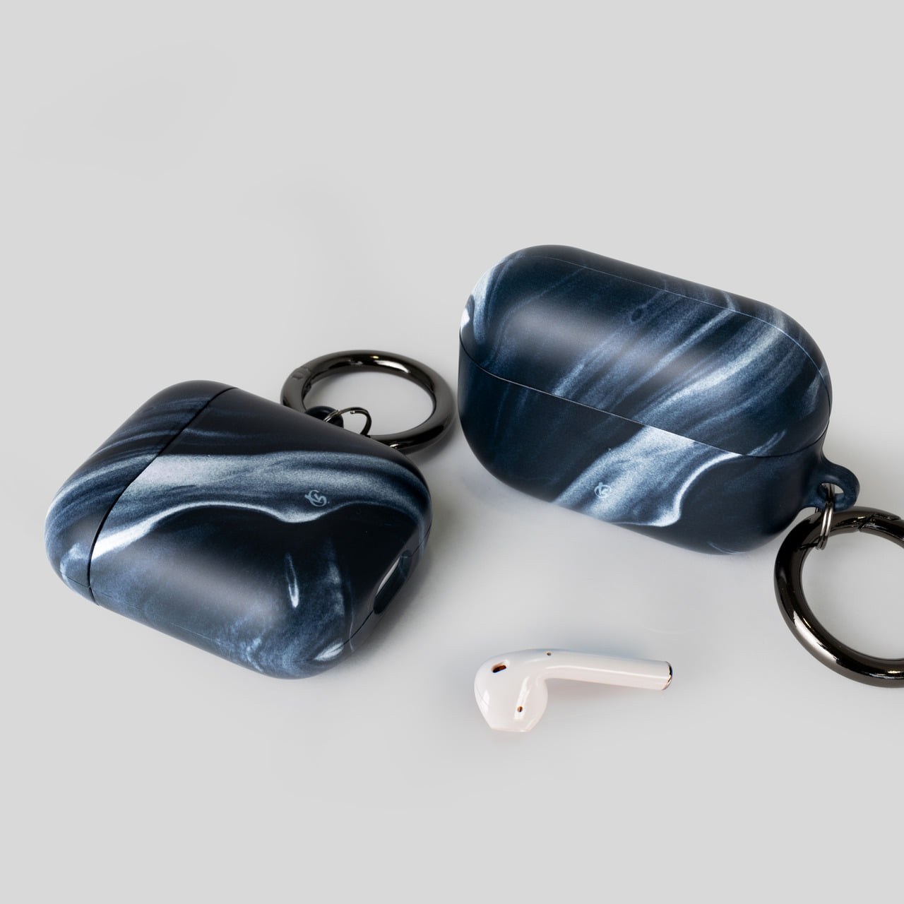 [Airpods cases] Accidental No.15