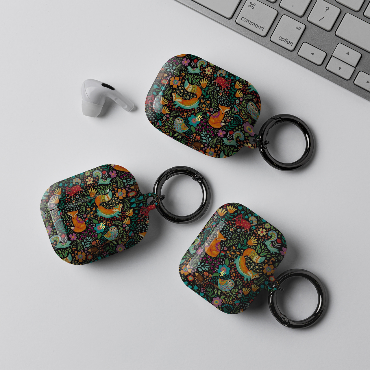 [Airpods cases] The Adventures Of Mr. Fox &amp; Kitty Owl