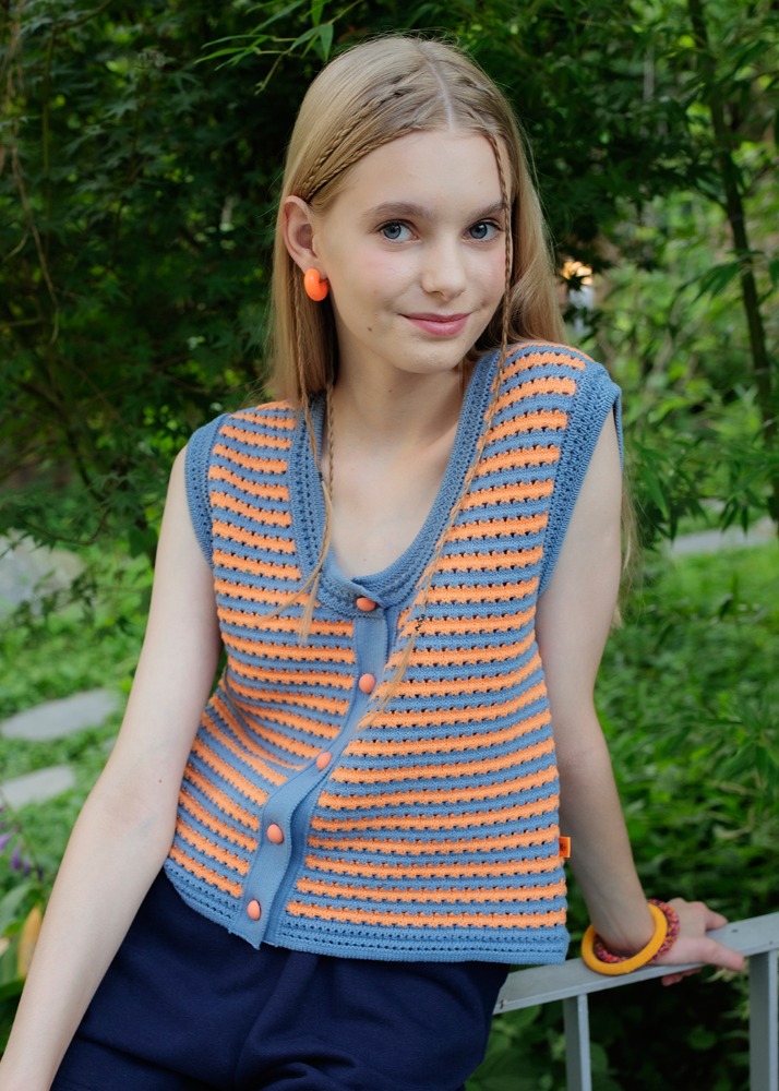 Stripe Crochet Knit Vest [ORANGE BLUE]Stripe Crochet Knit Vest [ORANGE BLUE]로씨로씨