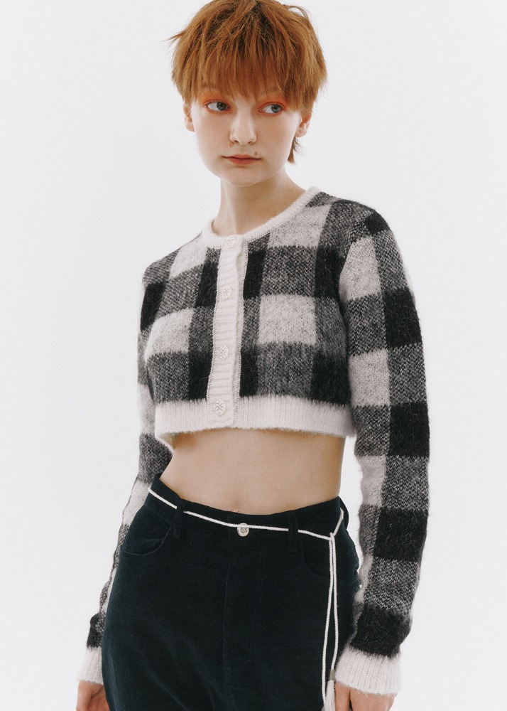 *Mohair Fuzzy Cropped Cardigan [BLACK]*Mohair Fuzzy Cropped Cardigan [BLACK]로씨로씨
