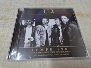 U2 - rzrecord