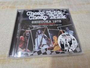 CHEAP TRICK - rzrecord
