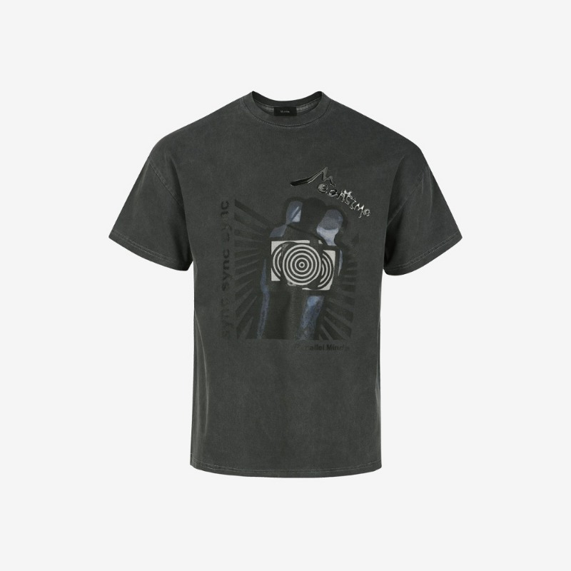 [Meantime : 민타임] &#039;Parallel Minds&#039; 3D Applique T-shirt Washed Black