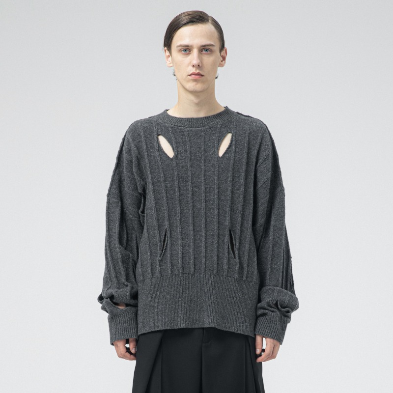 [ATTÈMPT : 어템트] CUT-OFF Arc Hollow Detail Wool Sweater Grey