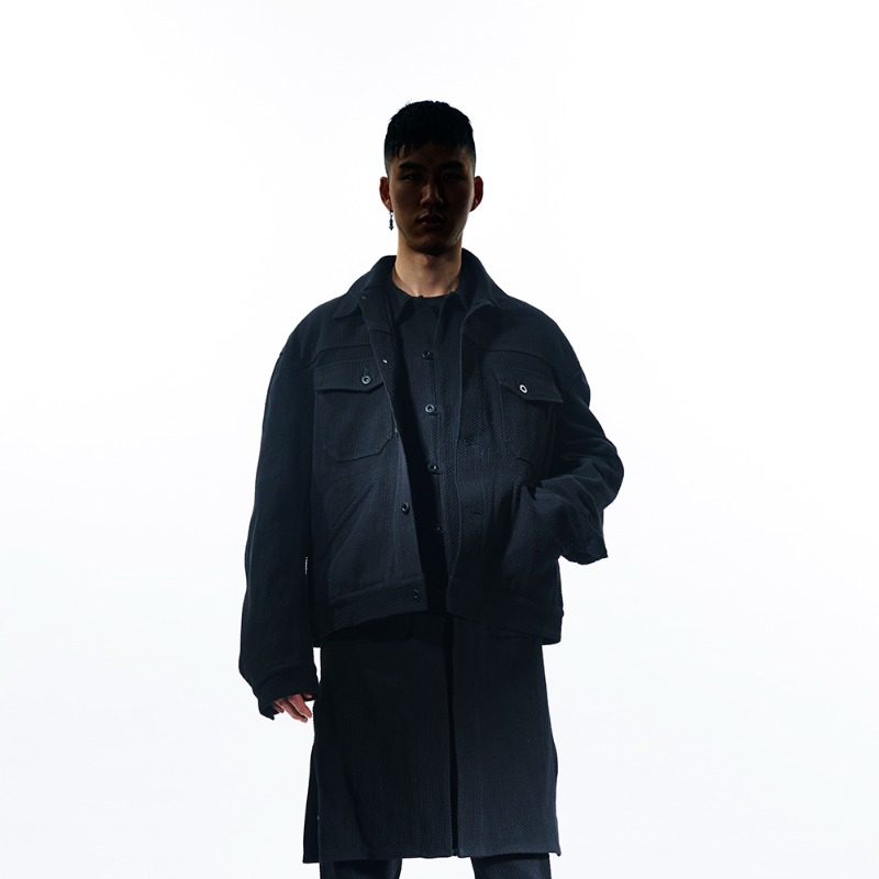 [KOZABURO : 코자부로] Cotton shashiko overdye 3D shaped trucker jacket black