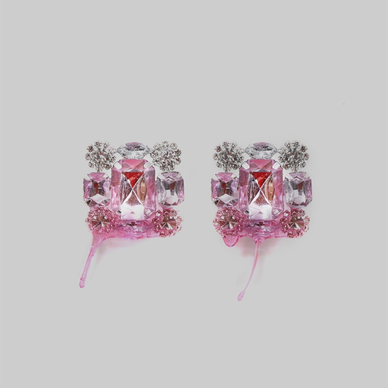 [OTTOLINGER : 오토링거] Square diamond dip clip earrings blush