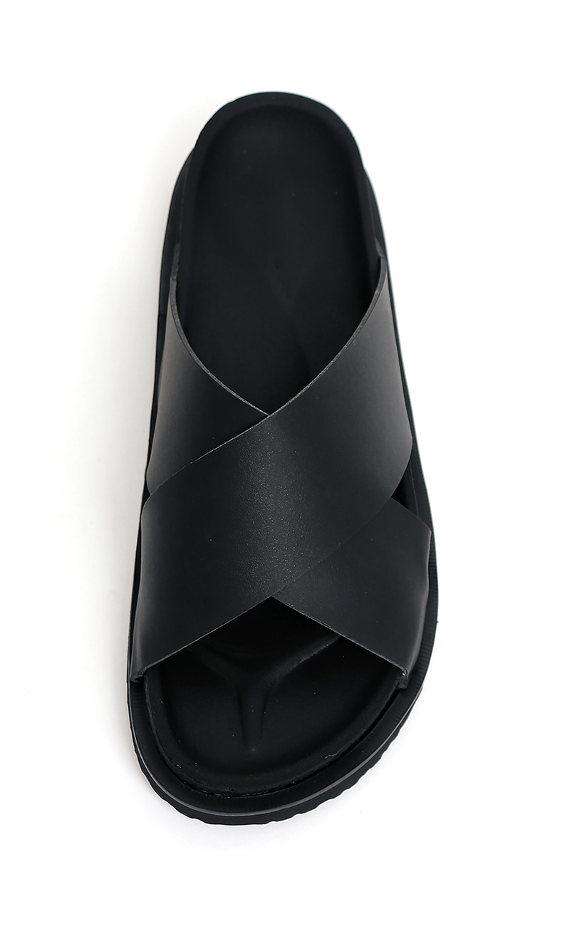 Strap sandal (black)