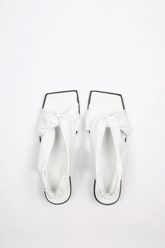 Ella Sandals Leather Whiteblanc sur blanc blanc sur blanc 블랑수블랑 디자이너 슈즈