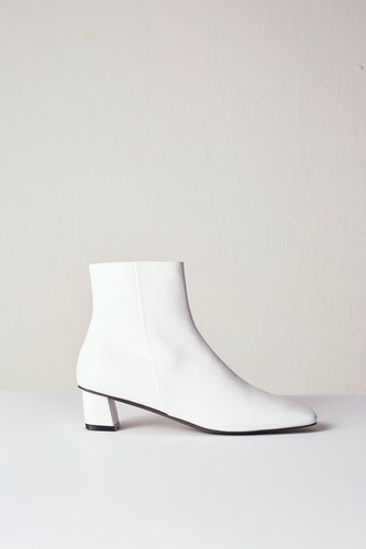 Chloe Ankle Boots Leather White