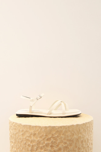 Simon Sandals Leather Ivoryblanc sur blanc blanc sur blanc 블랑수블랑 디자이너 슈즈