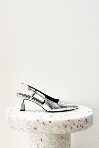 Celia Slingback Pumps Leather Silverblanc sur blanc blanc sur blanc 블랑수블랑 디자이너 슈즈