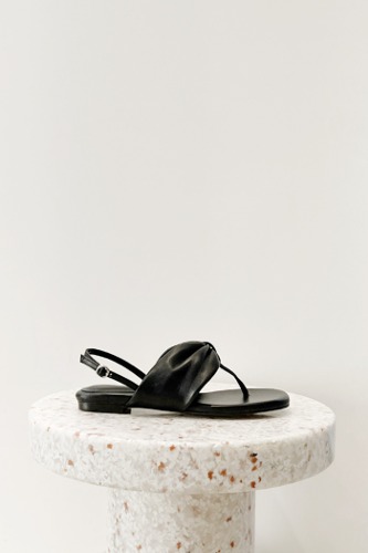 Emily Sandals Leather Blackblanc sur blanc blanc sur blanc 블랑수블랑 디자이너 슈즈