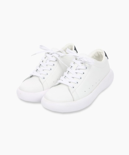 Ballop Fluffy Lace-Up Sneakers [White]