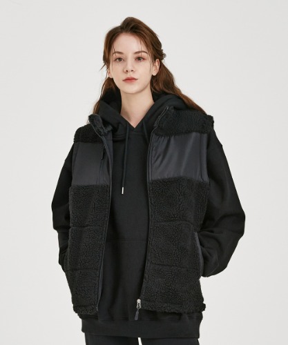 Sherpa Fleece Vest [Black]