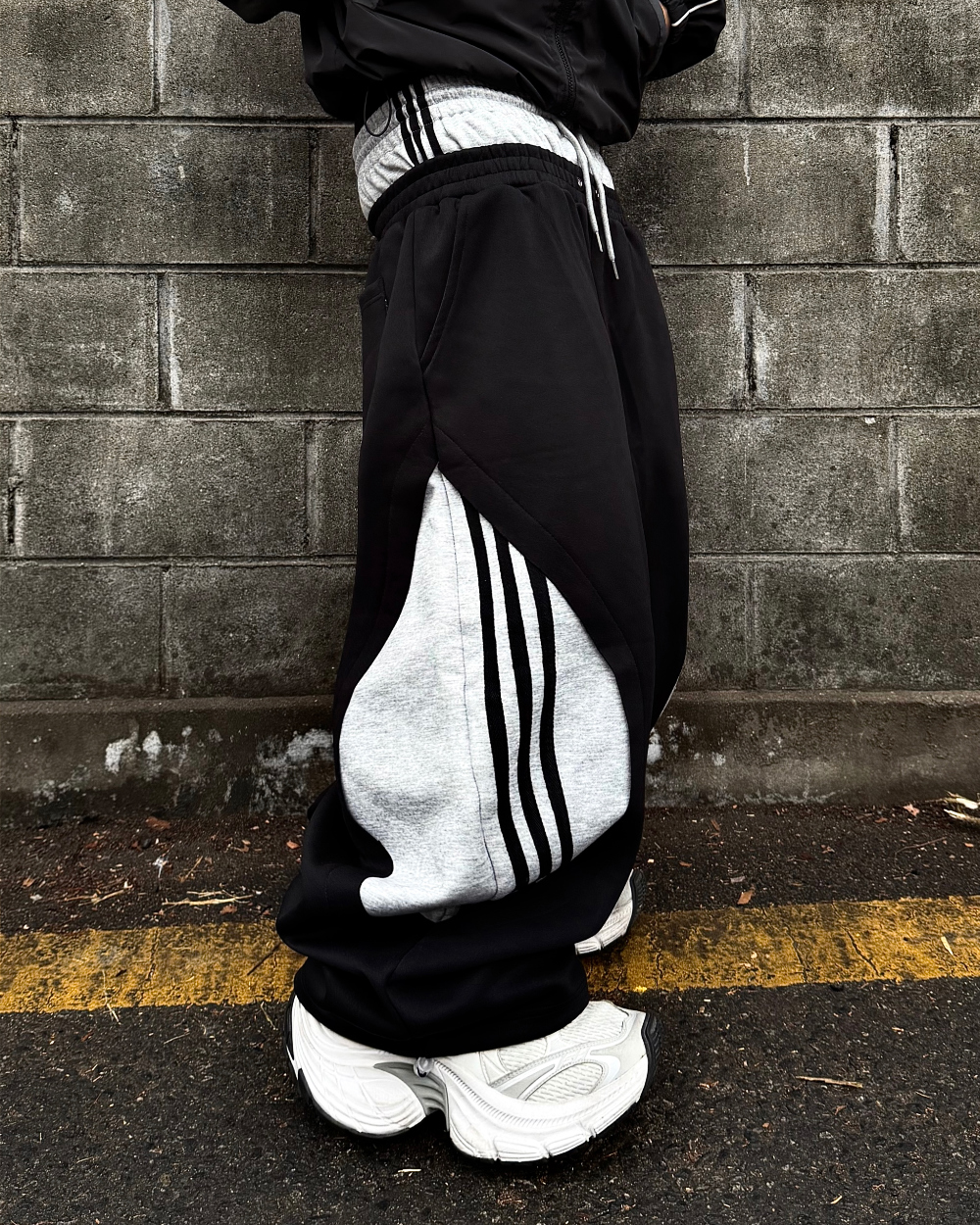 바지 모델 착용 이미지-S1L20