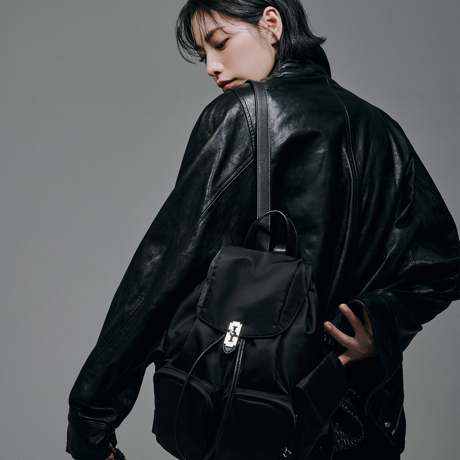 vunque | Hey Double Pocket Backpack M Black