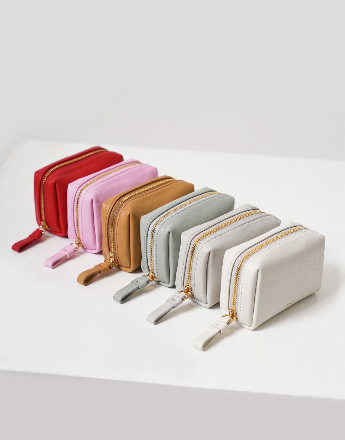 ESSENTIAL POUCH(에센셜 파우치)_6COLOR