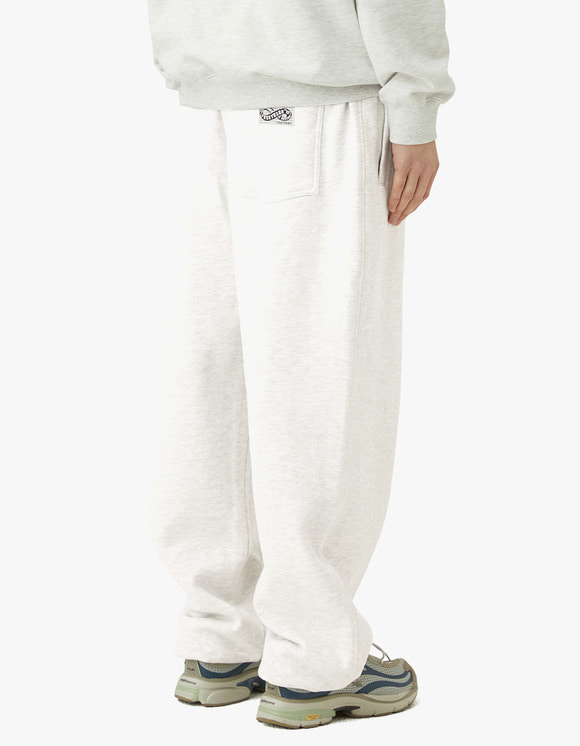 【YESEYESEE】SN-SWEAT PANTS / LIGHT GREY yeseyesee SN-Sweat Pants - Light Grey | International Store
