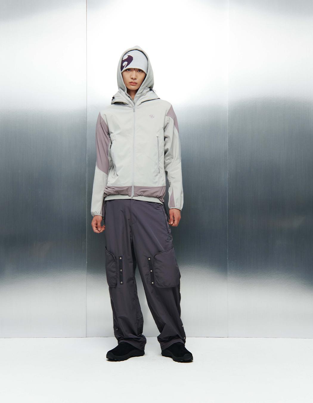 ジャケット・アウター sansangear INSULATION HOODIE JACKET SAN SAN GEAR（サンサンギア）の「SAN SAN GEAR INSULATION HOODIE