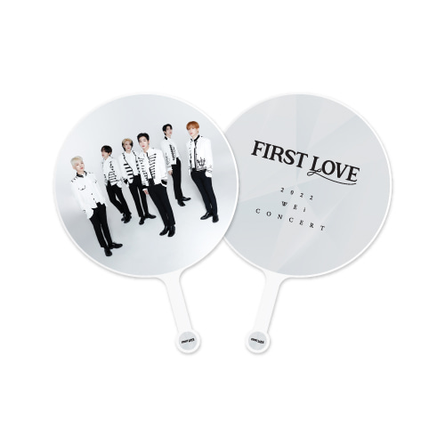 위아이(WEi) - FIRST LOVE 이미지 피켓(FIRST LOVE IMAGE PICKET)케이팝스토어(kpop store)