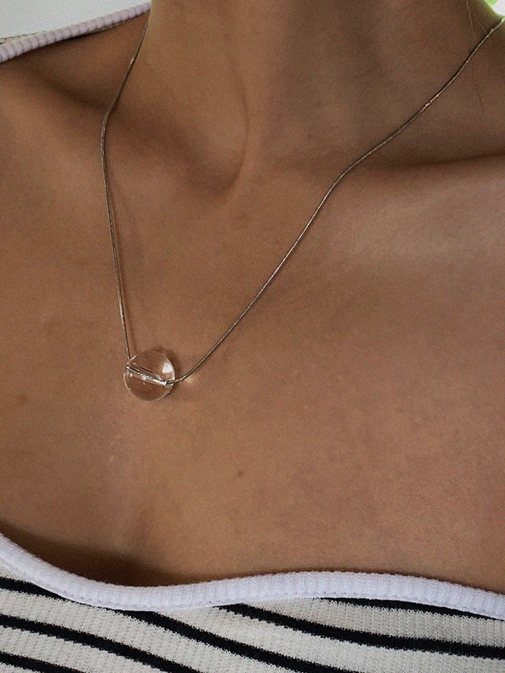 아크릴볼-necklace