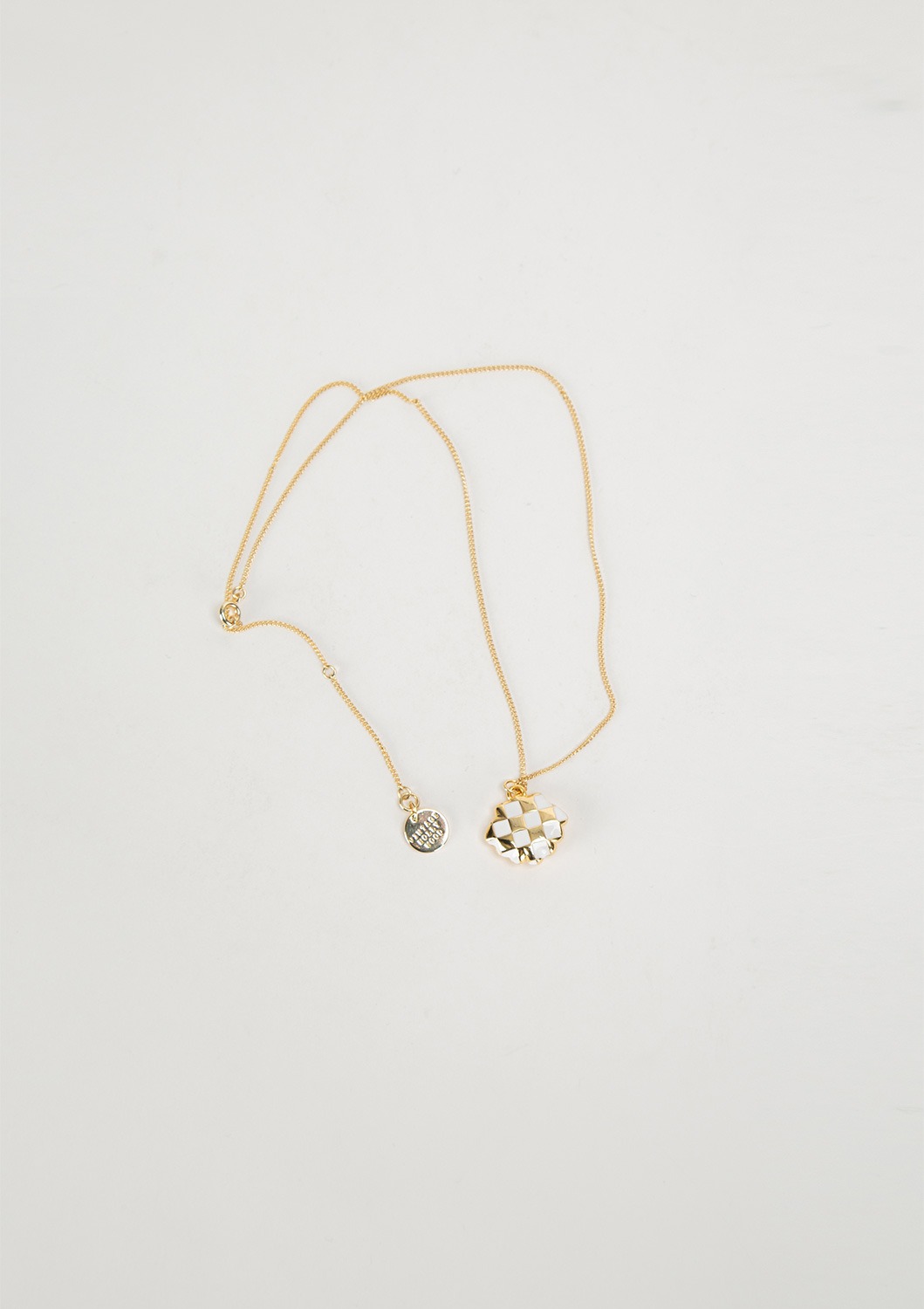 [비비지 엄지, 박민주 착용] Seashell Necklace - plated 18K gold
