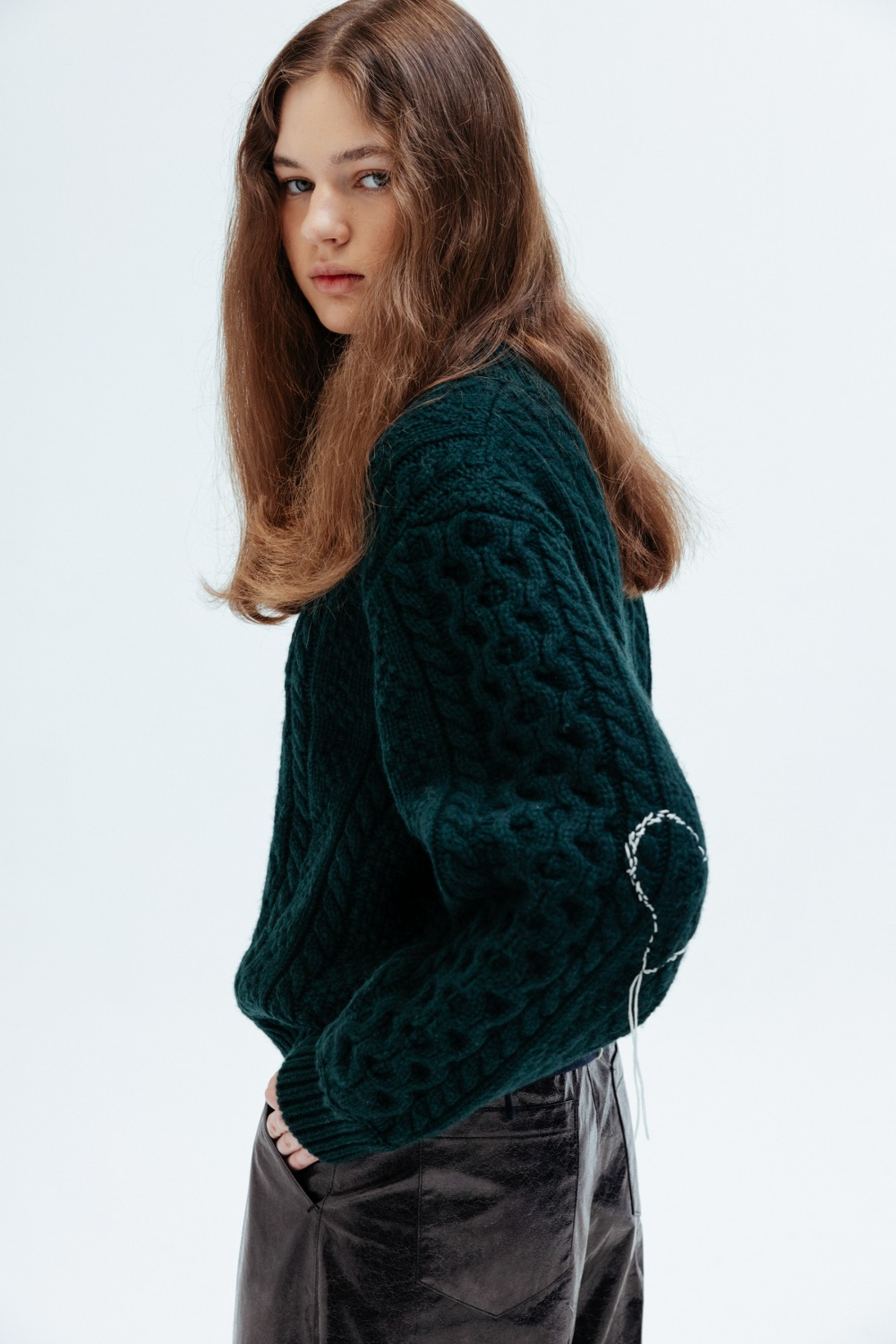 Mused Handmade Heart Cable Knit Pullover - Dark Green