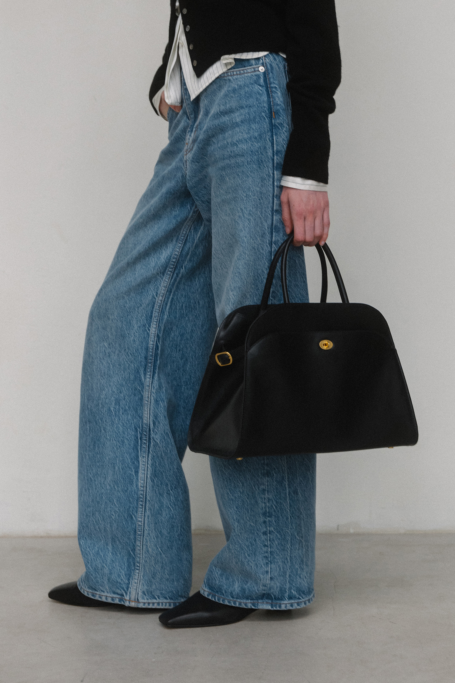 8TH / Momet Leather Tote Bag (Black Leather) - ELBORN