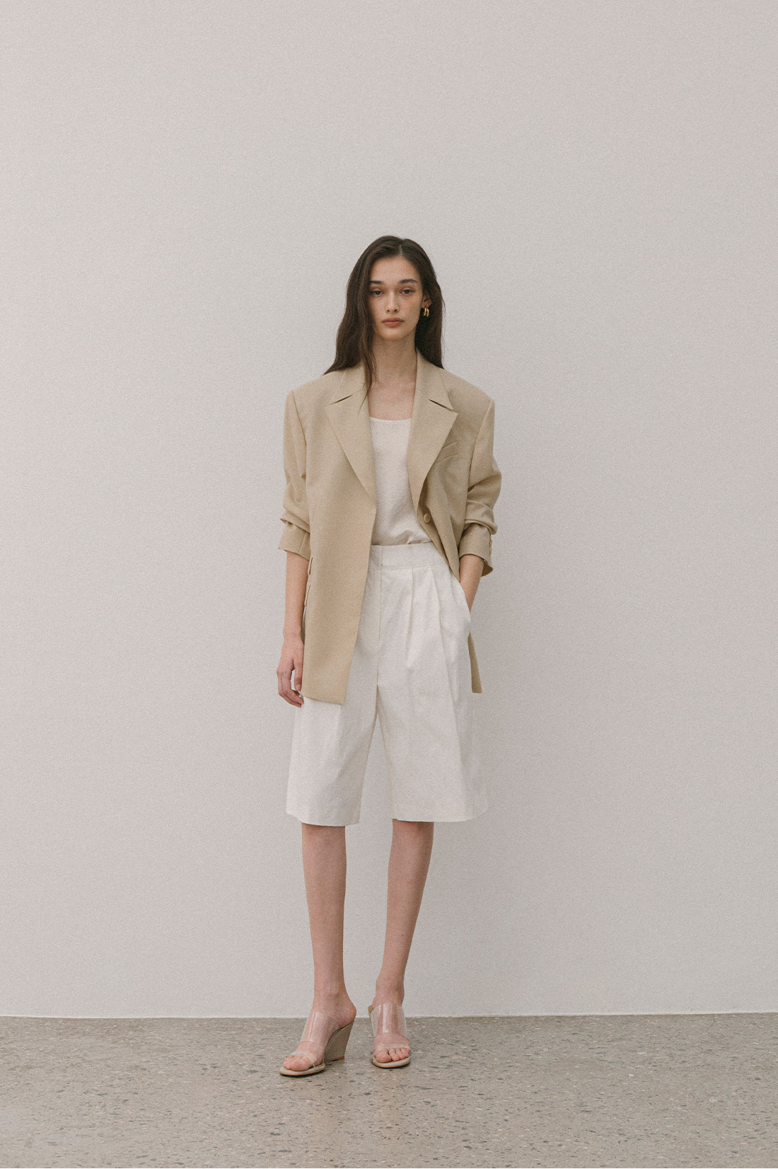【韓国ブランド】25SS / ELBORN Rory Wedge Heel Rory Logo Trim Wedge Sandal | Michael Kors [US]