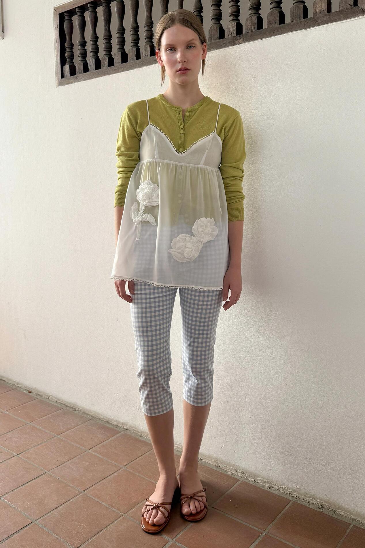 【Sinoon】 Flower Sheer Sleeveles SINOON