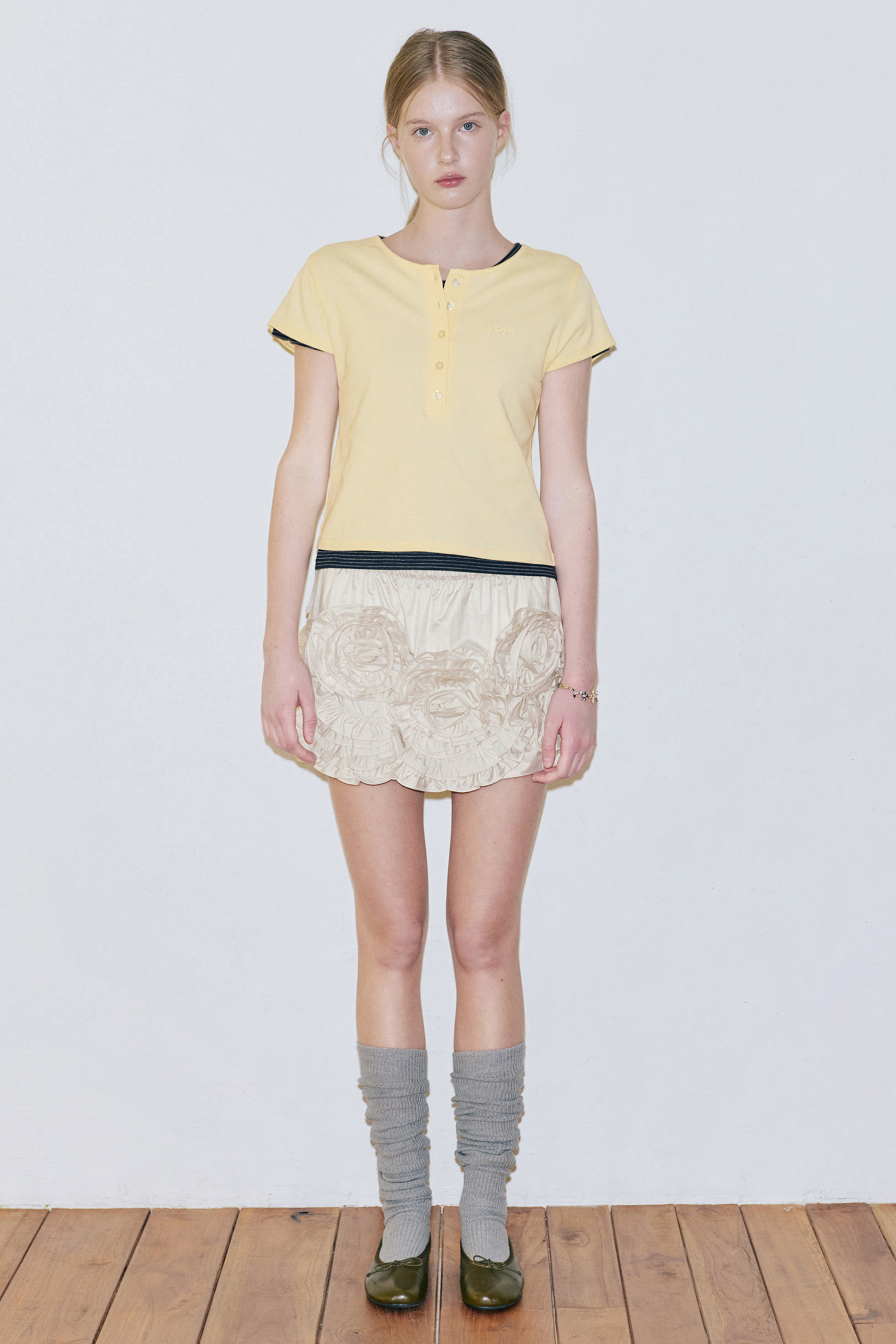 SINOON] 스커트 Rose Frill Mini Skirt 옐로우 | 여성 스커트