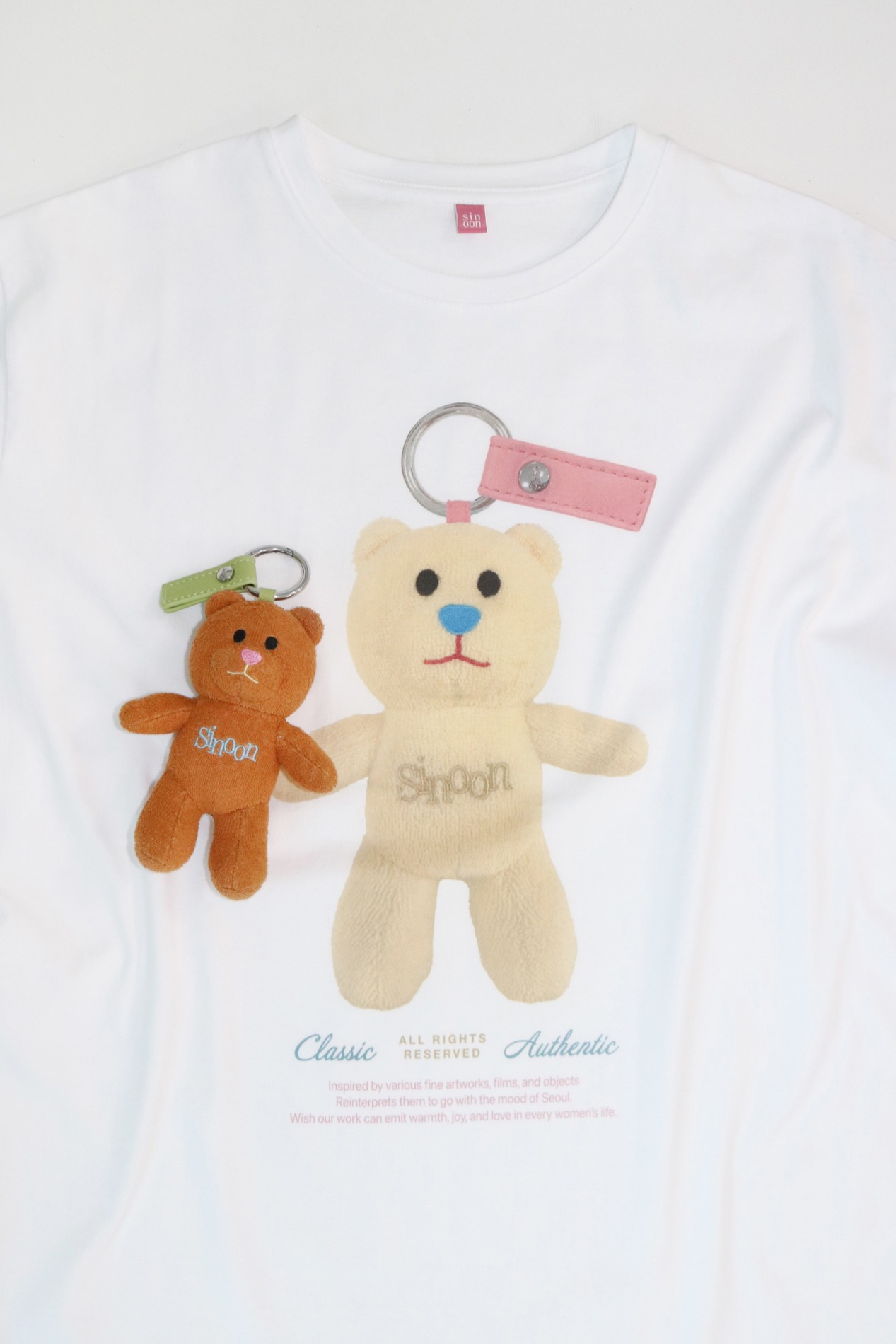 [25新人気]★SINOON★NOONI Bear Keyring T-Shirt★半袖Tシャツ SINOON ｜시눈 공식 온라인 스토어