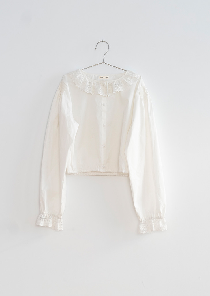 FK:: Women Crop Romantic Blouse (W22-020) - White