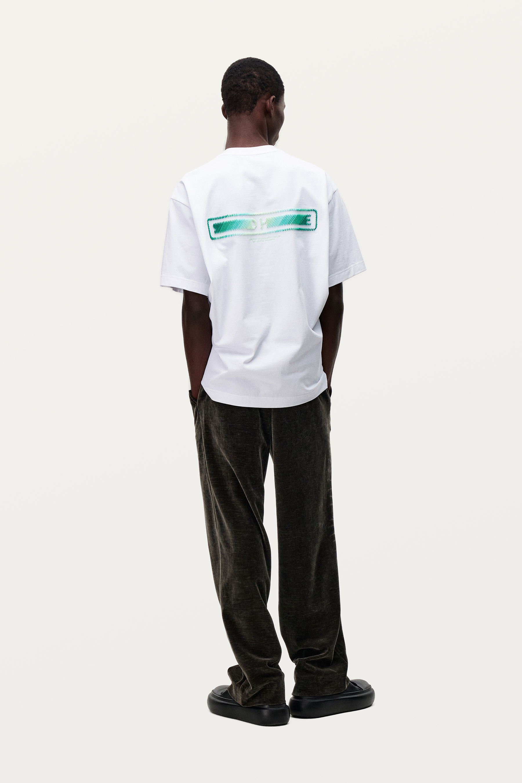 White Gradient Soft Back Logo T-Shirt - SOLIDHOMME.COM | Solid 
