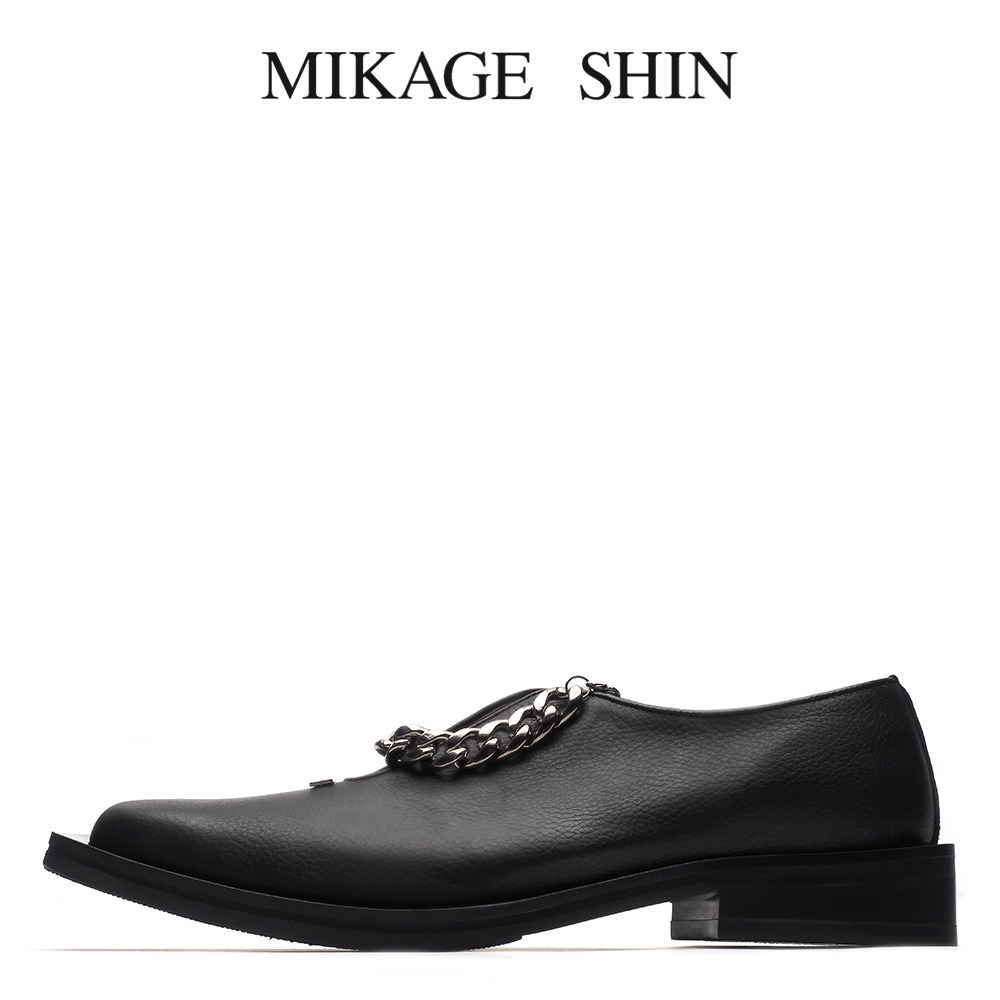 4456-MIKAGE P / Black Shirink / Vibram 53 / 24