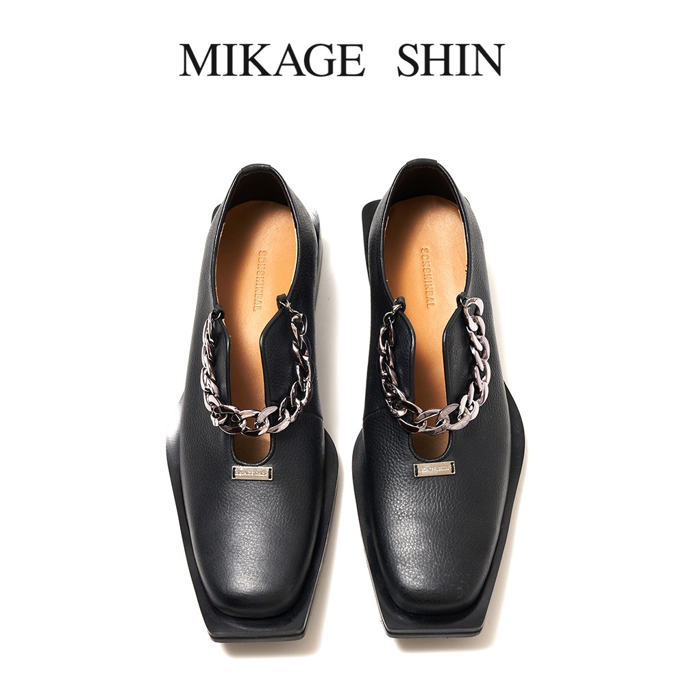 4456-MIKAGE Chain Slipon / Black Shirink / Vibram 53 / 24