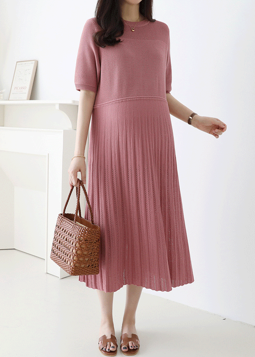Maternity wear*Punch wrinkle knit dress