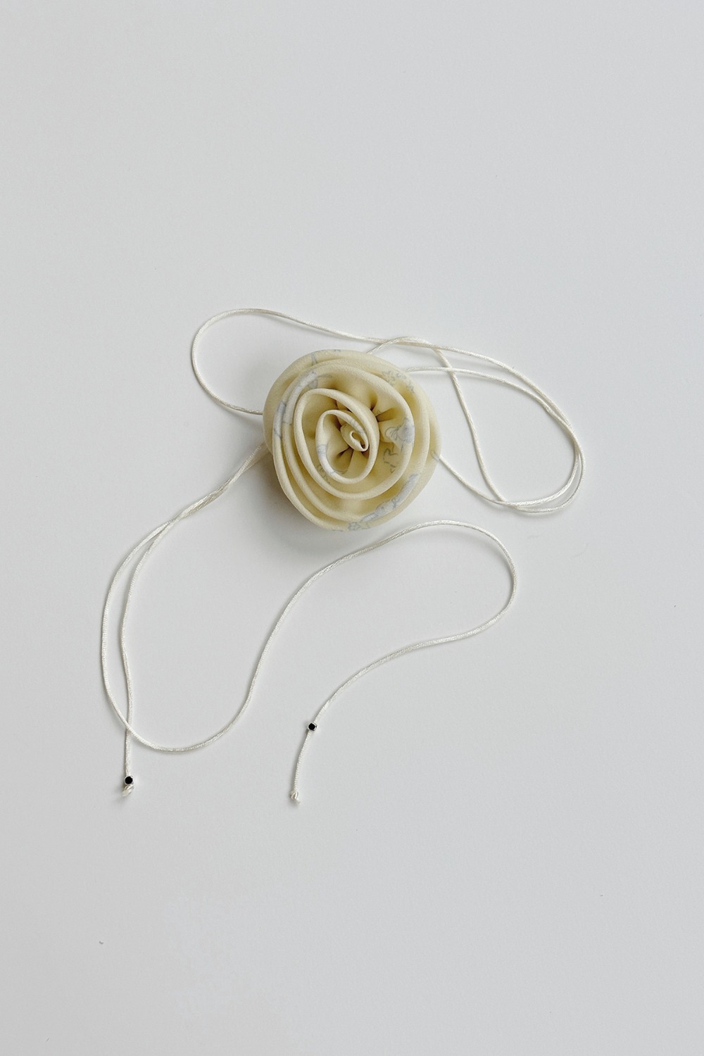 Rose Brooch Necklace (2 Colours)