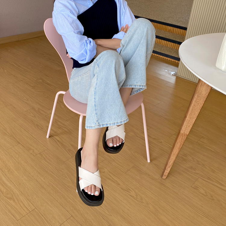 소보제화 공식 온라인스토어 여성 주이스 크로스 슬라이드 슬리퍼 3cm