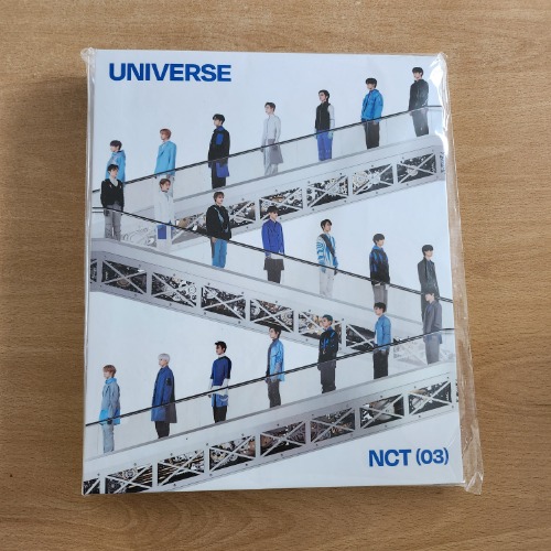 [UNSEALED] NCT - Universe Photocard Binder (NO Photocards)