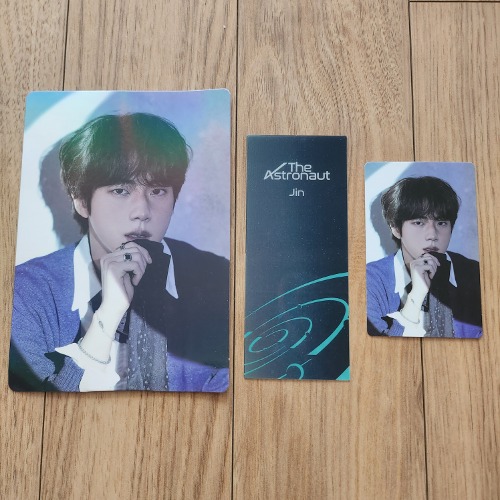[POB ONLY] The Astronaut (Weverse) - Photocard / Hologram Photo Frame / Bookmarks