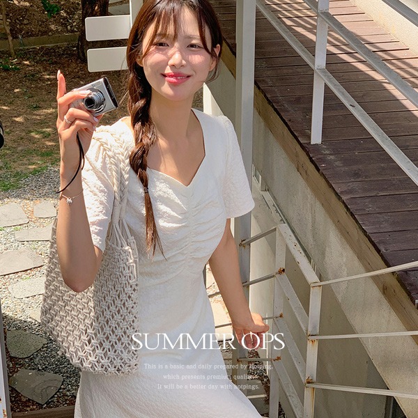 【韓国ブランド】シャーリングロングワンピースN313 セール】花柄シャーリングロングワンピース（ワンピース）｜one
