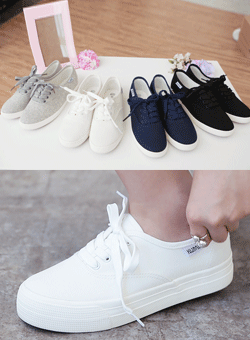 HOTPING, Simple Lace-Up Sneakers (3.5cm Heel Height)