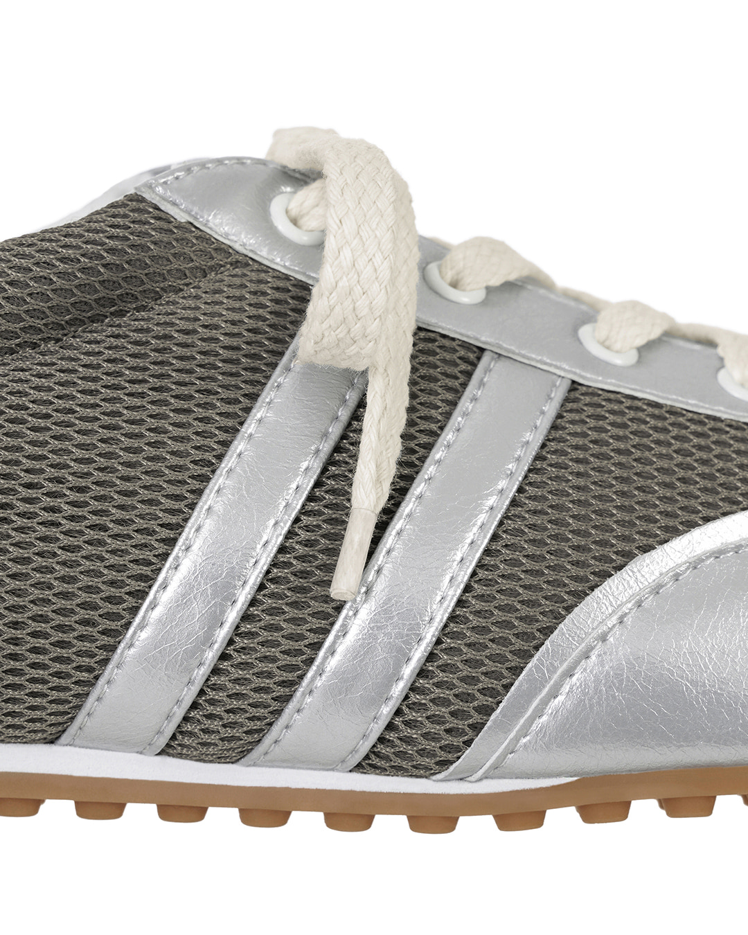 Morrow Square Sneakers / Silver - Stand Oil