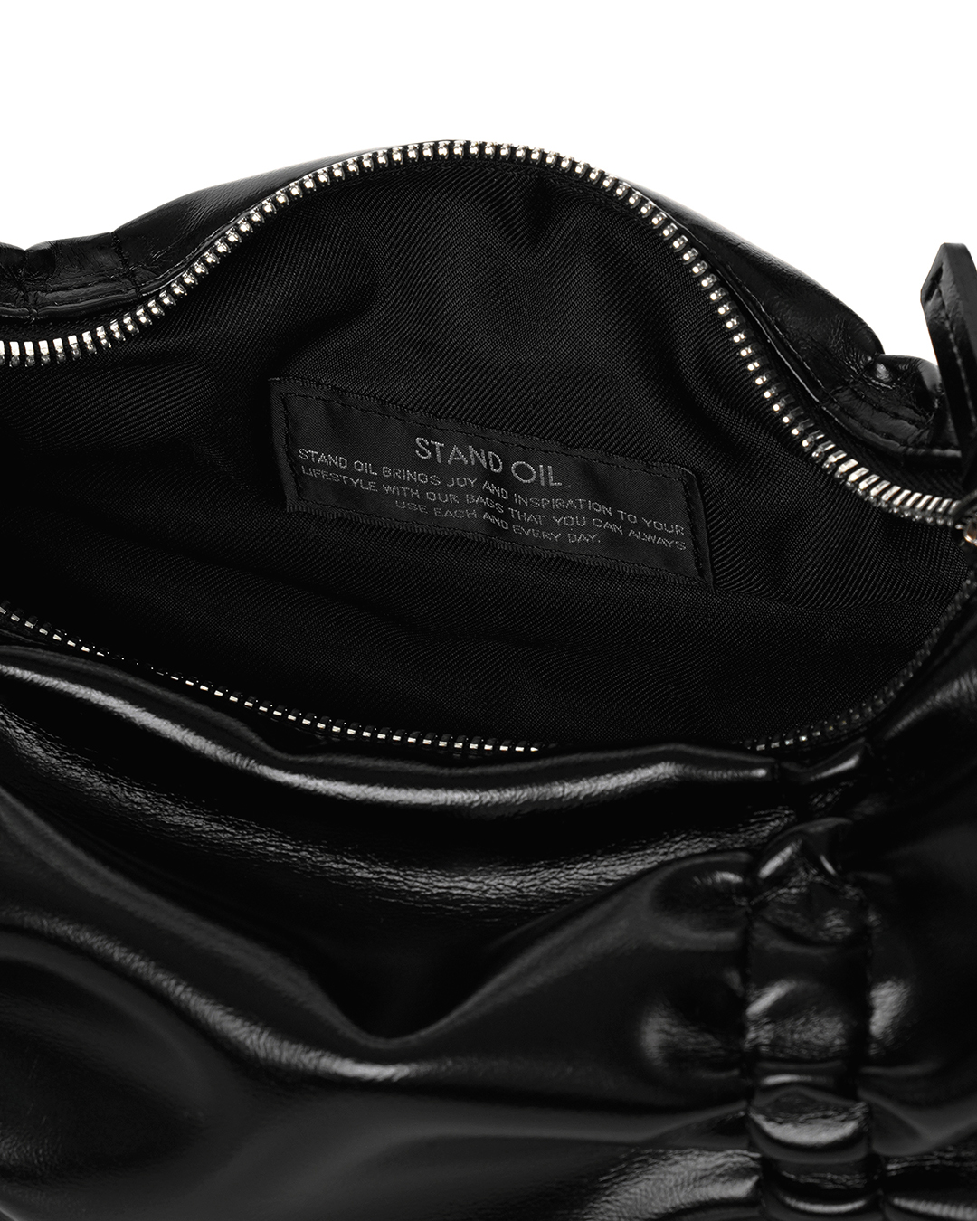 Pleats Bag / Black - Stand Oil